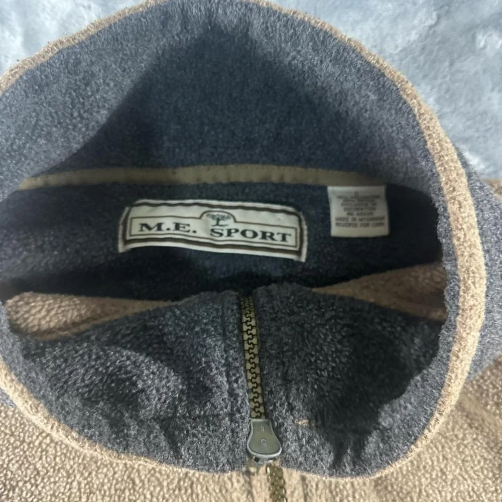 Tan and brown‎ M.E. Sport quarter zip fleece